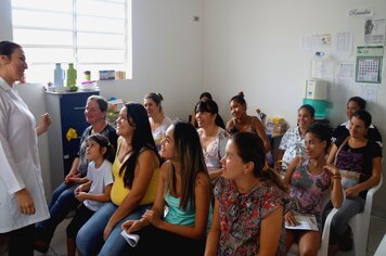 Encontro com gestantes aborda a importância de ser mãe