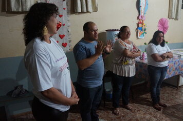 Projeto Criança Feliz promove jantar de Dias das Mães