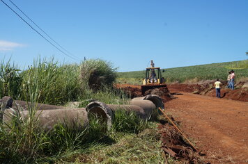 Prefeitura constrói galerias pluviais na PR-539