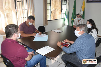 Prefeitura doa terrenos para Cohapar construir 23 casas em Rio Bom