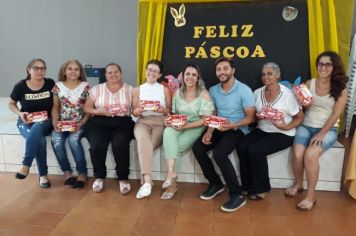 Famílias atendidas pela Assistência Social comemoram Páscoa no CRAS