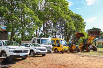 Rio Bom 59 anos: Festa é oficialmente aberta com entrega de obras e veículos